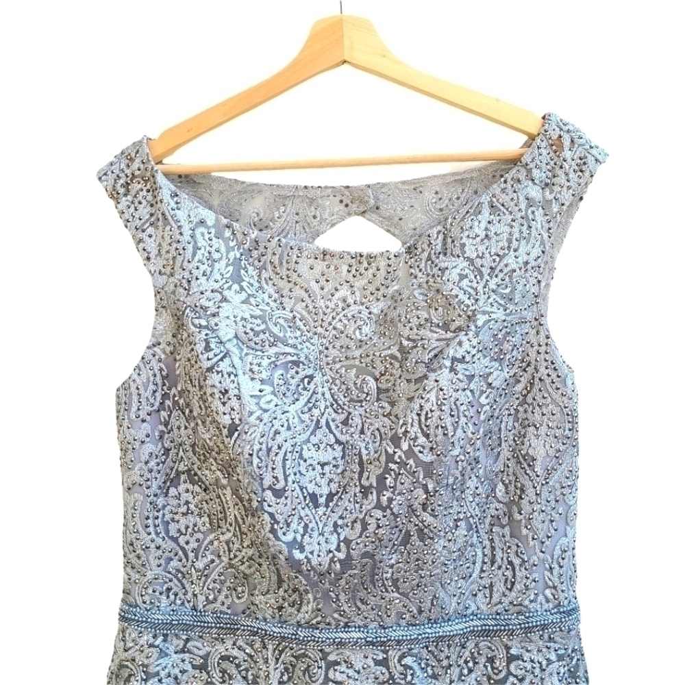 Cameron Blake Textured Silver Formal Gown, Size Medium - Picture 3 of 10